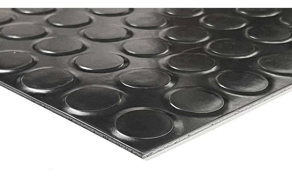 Piso Goma Baldosa Indelval Clasic Negro Saldo 50x50 3mm (x1)